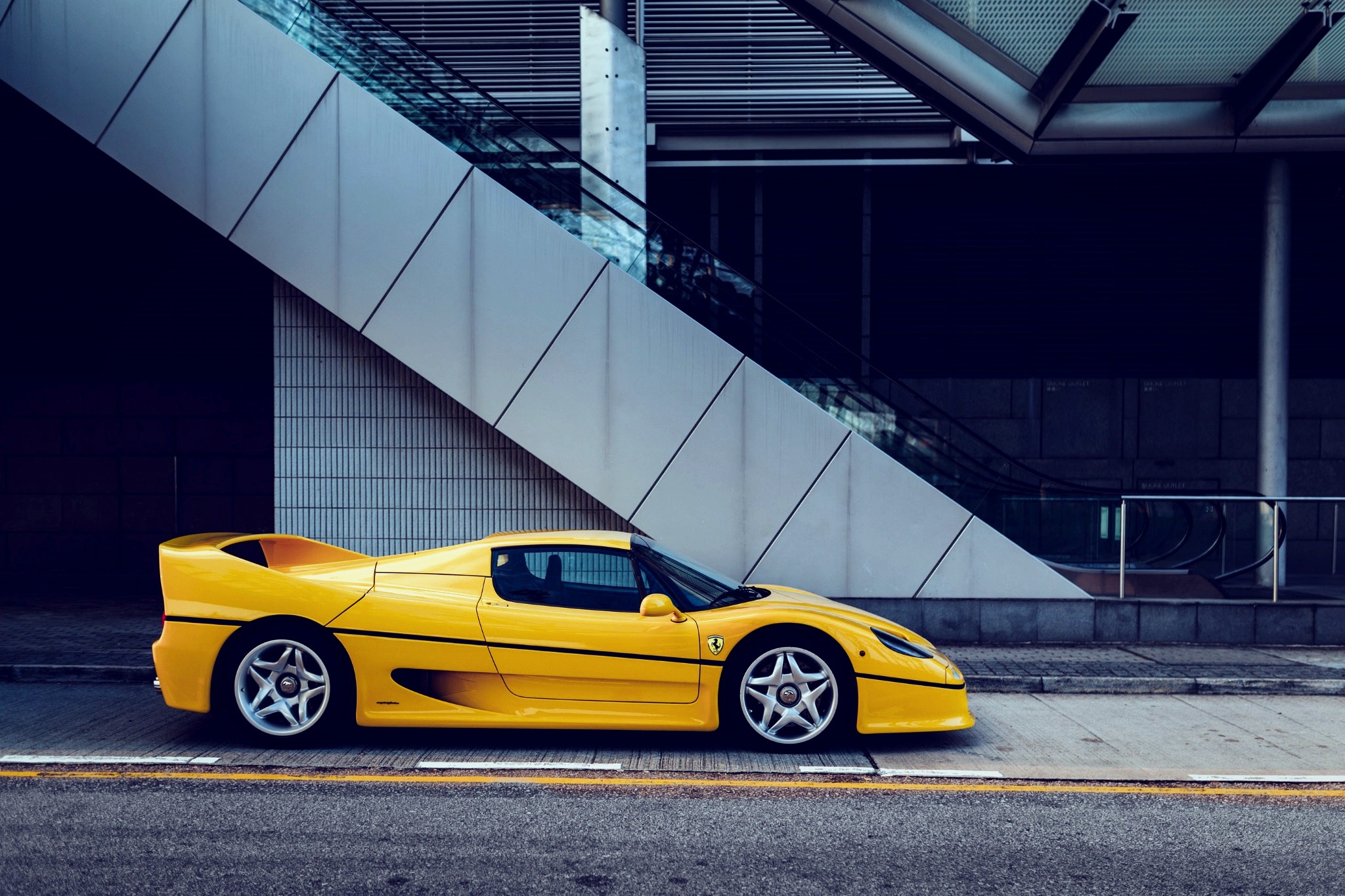 Ferrari F50